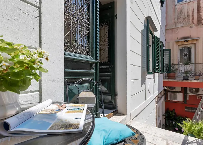 City Center Apartment Dvor Kalalarga