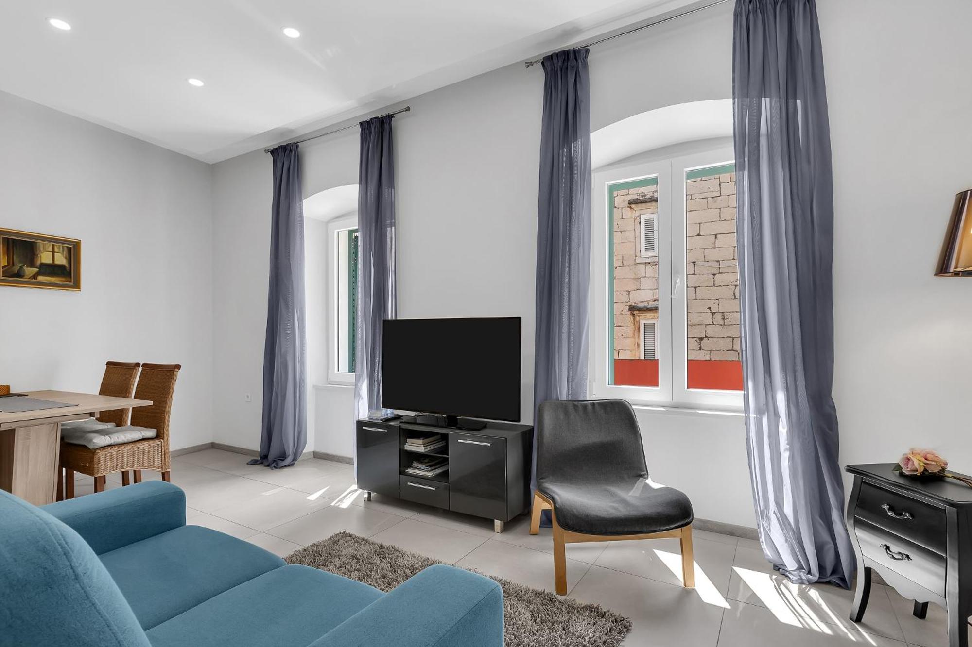 Center Dvor Kalalarga Apartment