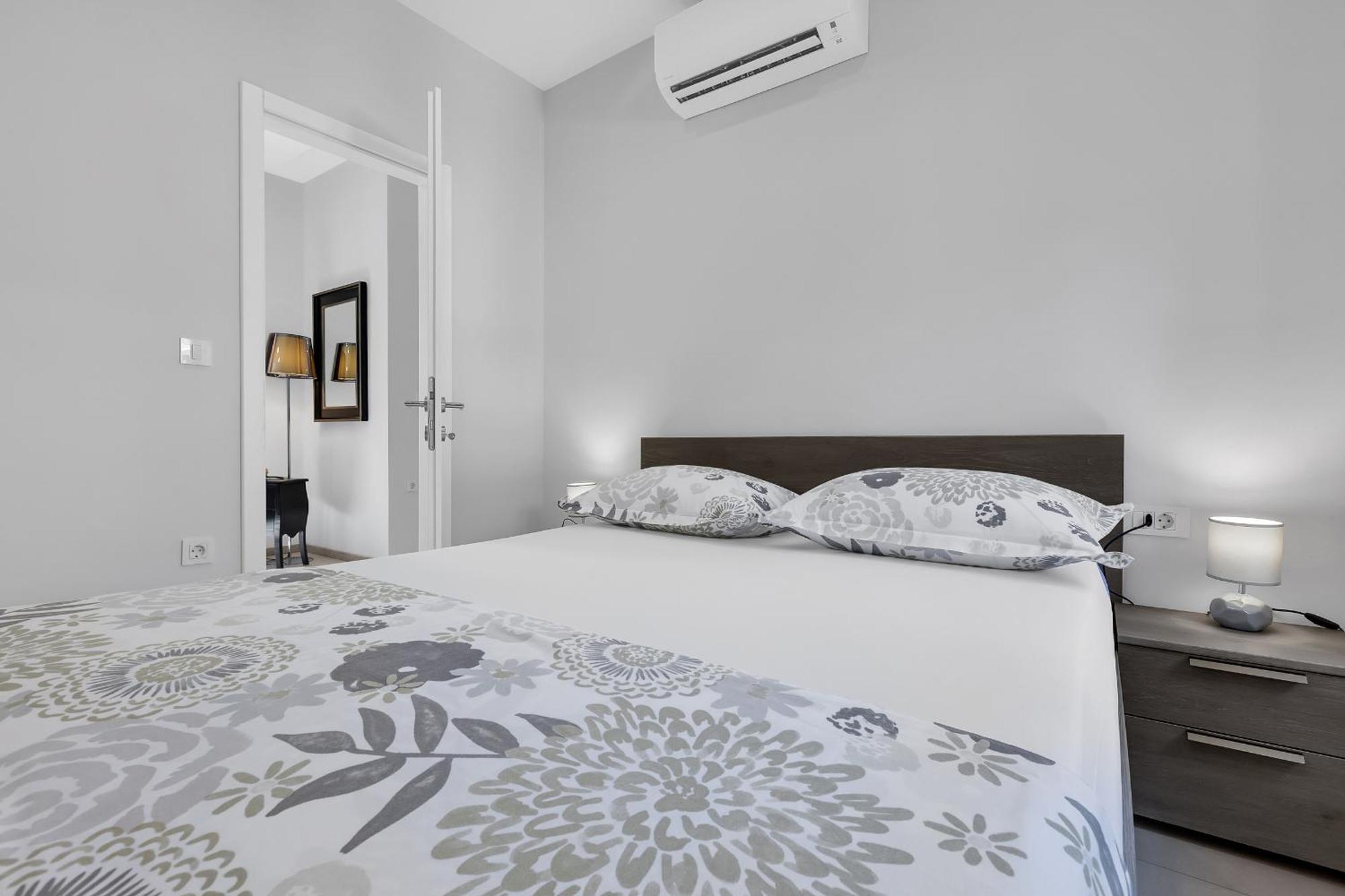 Center Dvor Kalalarga Apartment Makarska